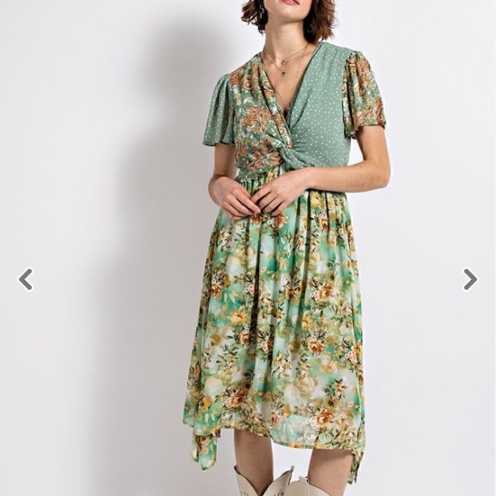 Gigio Twist Front Elastic Waist Floral Midi Dress with Full Lining and Key Hole - Picture 2 of 10